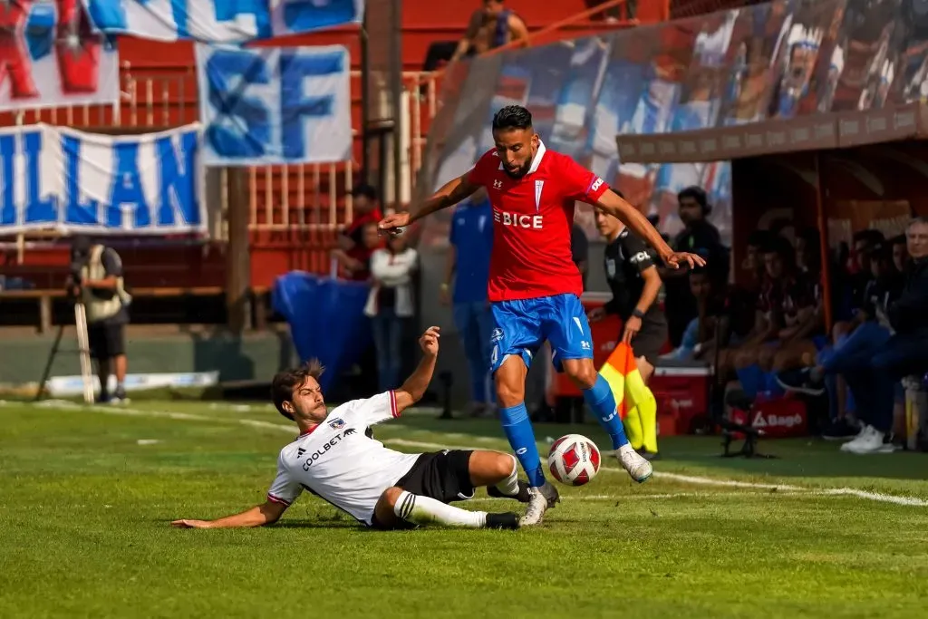 Mauricio Isla no tuvo el mejor de los pasos por Universidad Católica. ¿Cambiará eso ahora en Colo Colo? | Foto: Photosport.