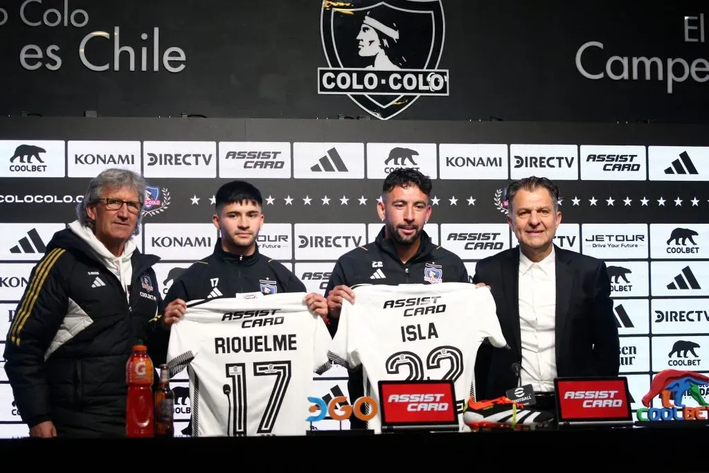 Mauricio Isla impulsará a Colo Colo en la Copa Libertadores: Caszely celebra la llegada del Huaso.