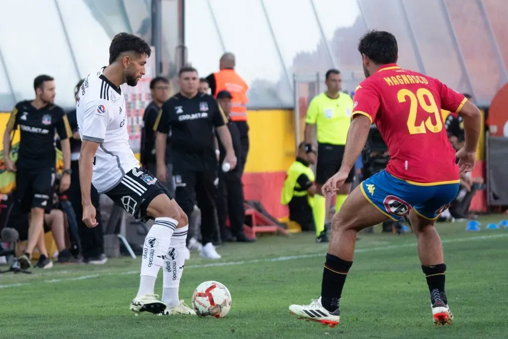 Jeyson Rojas en acción ante Unión Española, que podría ser su nuevo club. (Foto: Guille Salazar | RedGol).