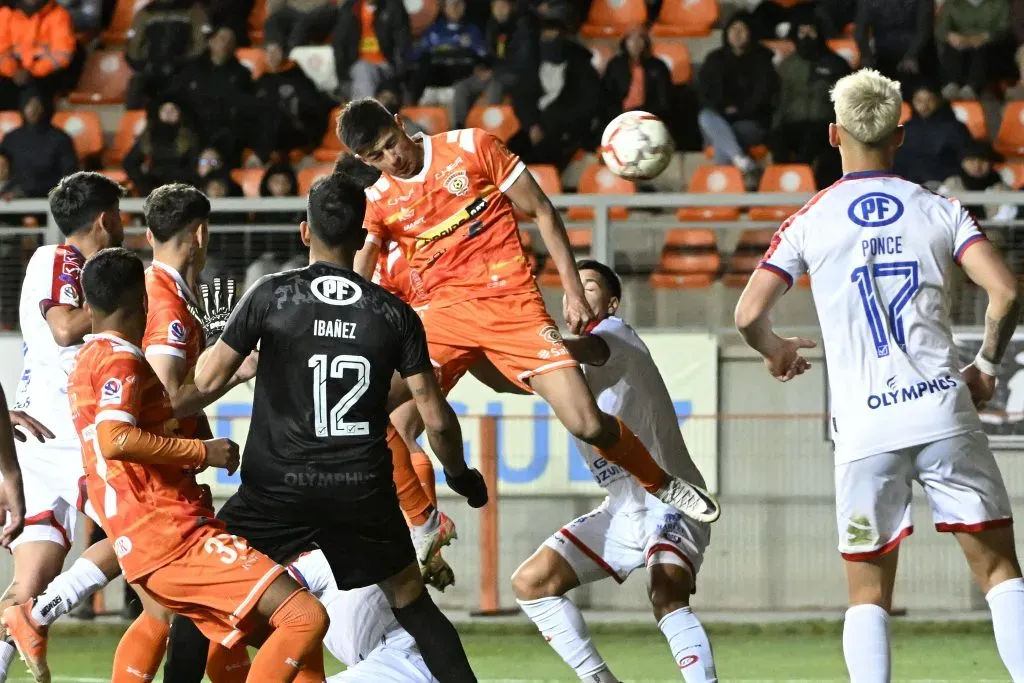 Cobreloa suma dos triunfos al hilo y escapa del descenso