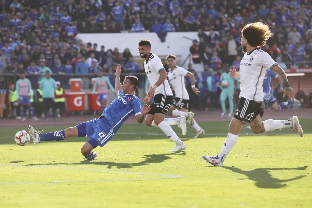 Luciano Pons se perdió la jugada más clave del partido. Foto: Pepe Alvujar/Photosport