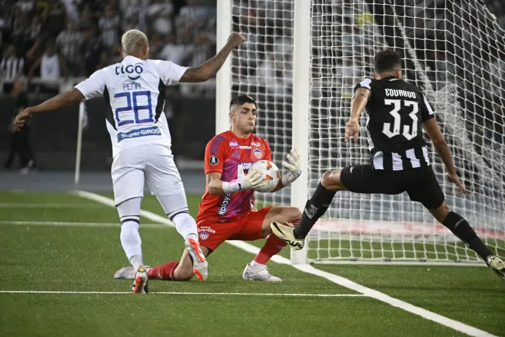 Santiago Mele en acción por Junior de Barranquilla. (Foto: Imago).