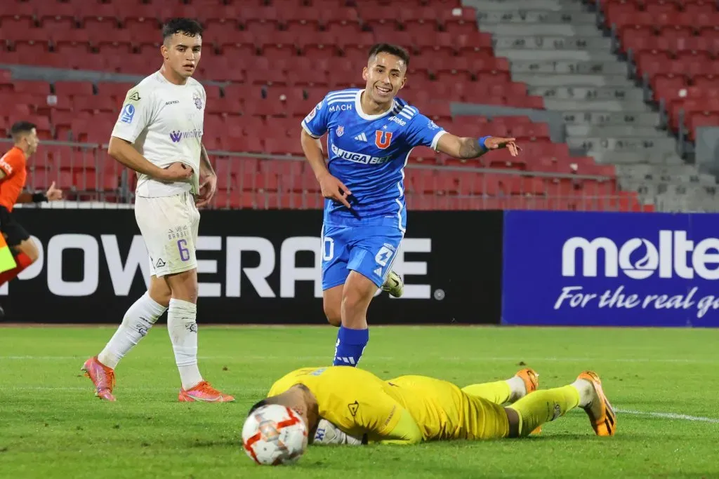 Lucas Assadi tuvo una explosión en la Copa Chile con la U. Foto: Hernandez/Photosport