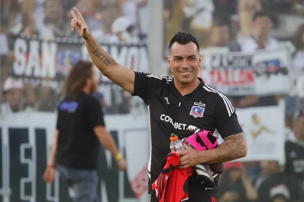 Esteban Paredes alentó a los albos en la previa | Photosport