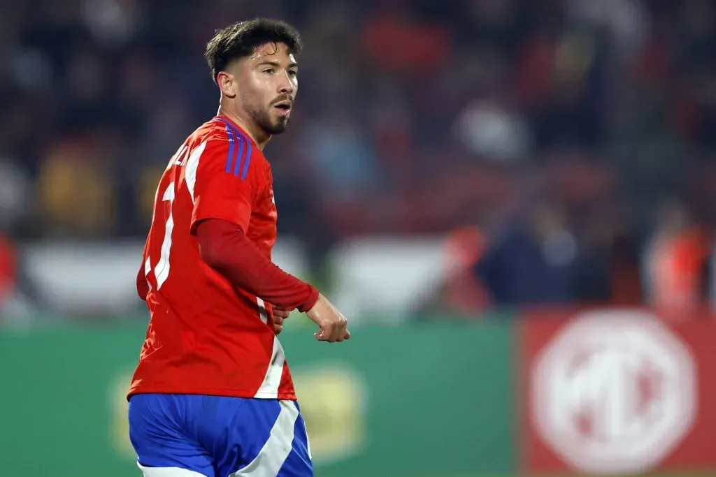 Felipe Loyola fue destacado en Independiente. Foto: Andres Pina/Photosport