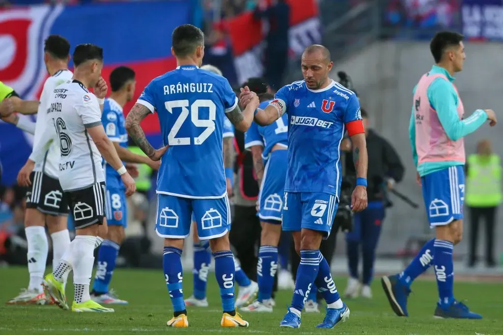 Aseguran que se quiebra la dupla de Chelo Díaz con Aránguiz. Foto: Jonnathan Oyarzun/Photosport