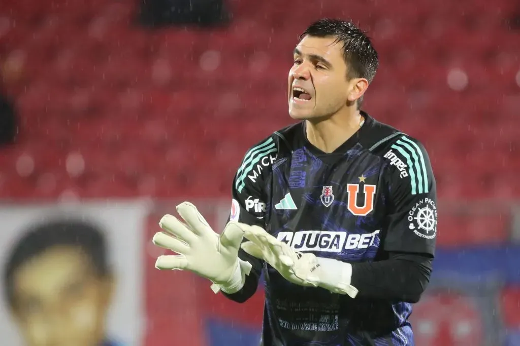 Toselli vuelve al arco de U de Chile. Foto: Jonnathan Oyarzun/Photosport