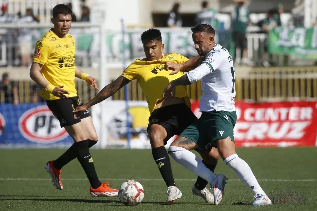 Santiago Wanderers empató sin goles ante San Luis y hace crecer la crisis con Jaime García. Foto: Sebastian Cisternas/Photosport