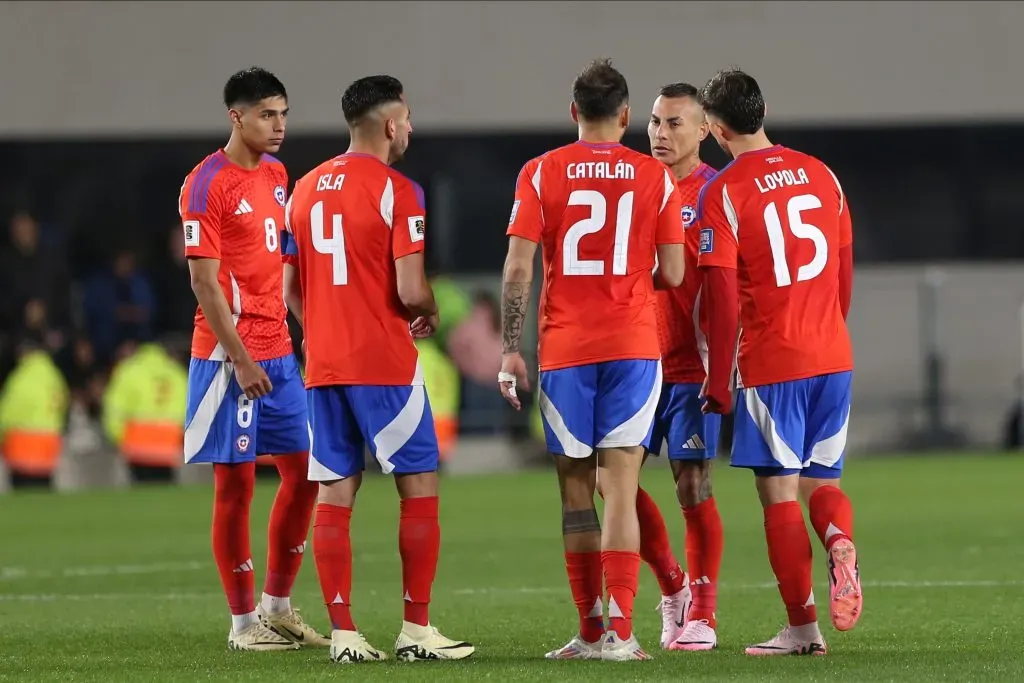 Chile necesita ganar y rezar. (Photo by Daniel Jayo/Getty Images)