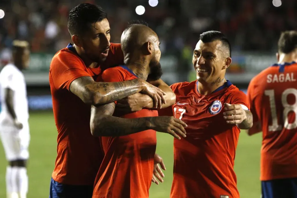 Vidal y Medel no han sido parte de la Roja de Ricardo Gareca