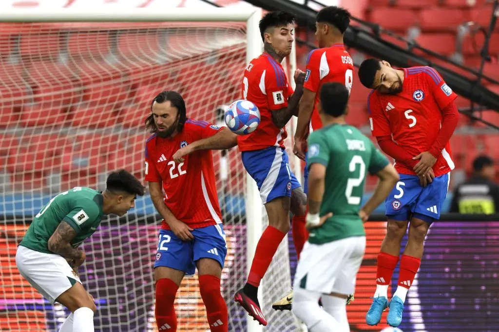 Brereton salió en el primer tiempo del partido Chile-Bolivia.