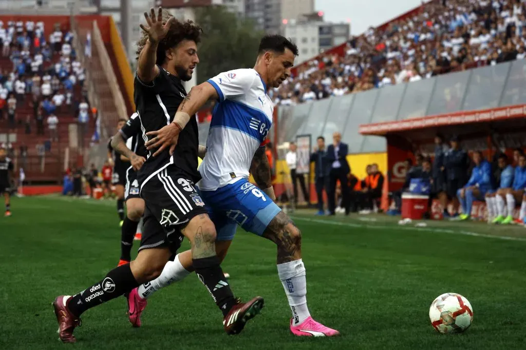 Colo Colo se desmarcó de responsabilidades tras la suspensión del clásico con Universidad Católica. Foto: Photosport.