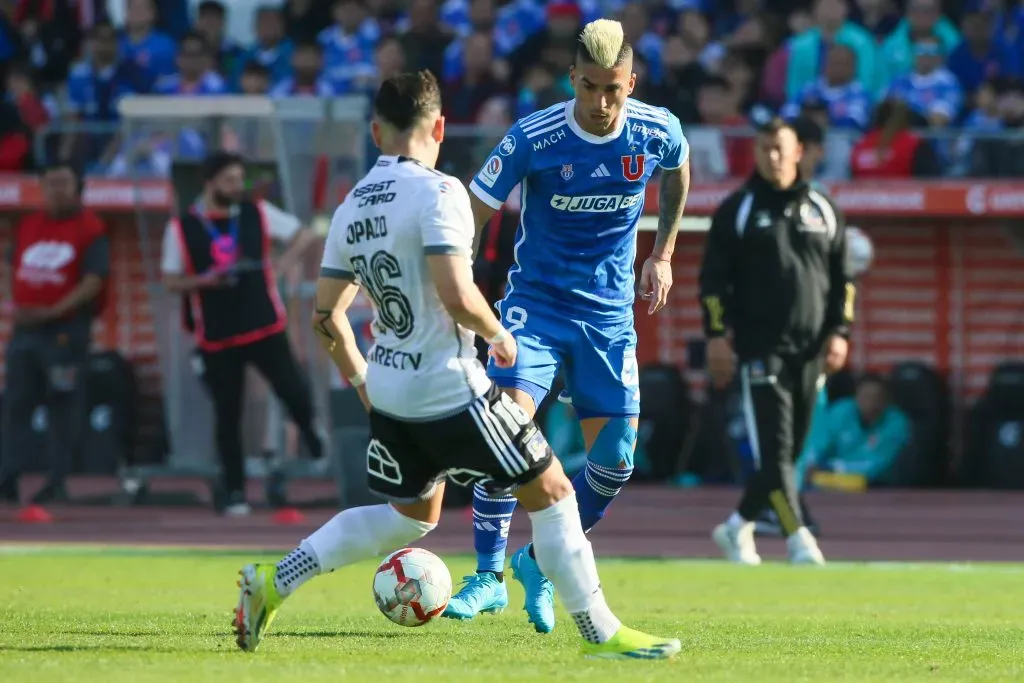 Leandro Fernández frente a Colo Colo en el partido jugado en el Nacional