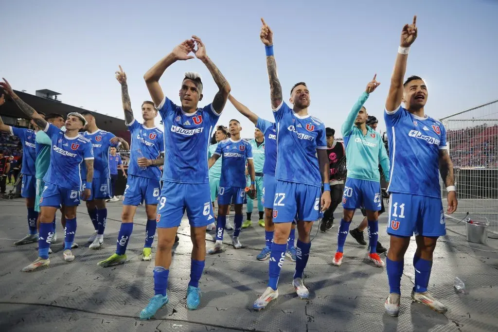 Los jugadores de U de Chile podrán celebrar las Fiestas Patria con sus familias. Foto: Felipe Zanca/Photosport