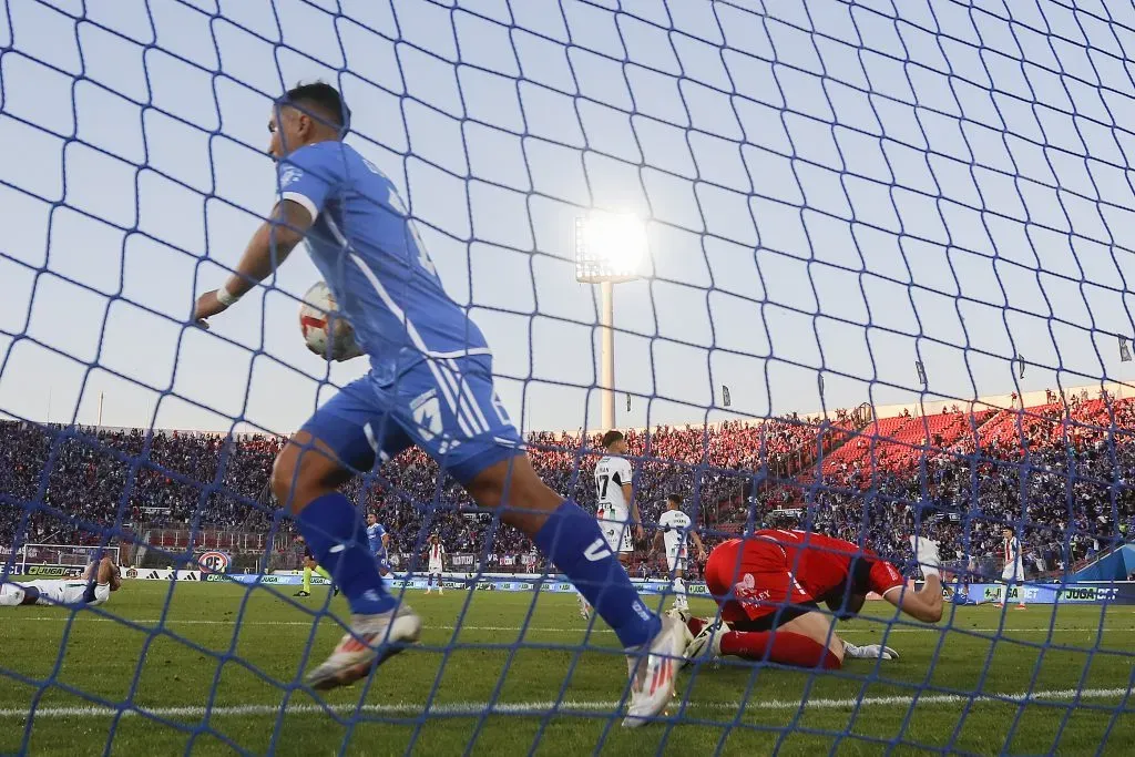 La ANFP todavía no confirma si la U jugará en el Estadio Nacional ante Unión La Calera. Foto: Photosport.