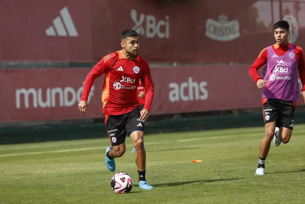 Paulo Díaz estuvo suspendido ante Brasil y puede volver contra Colombia