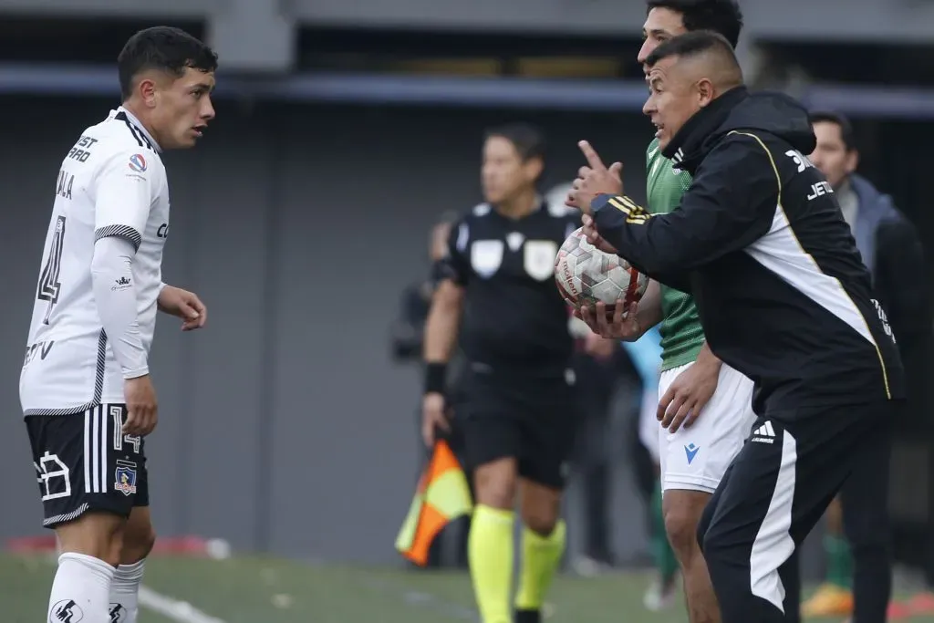 Zavala hizo sonreír a Almirón en Colo Colo. (Dragomir Yankovic/Photosport).