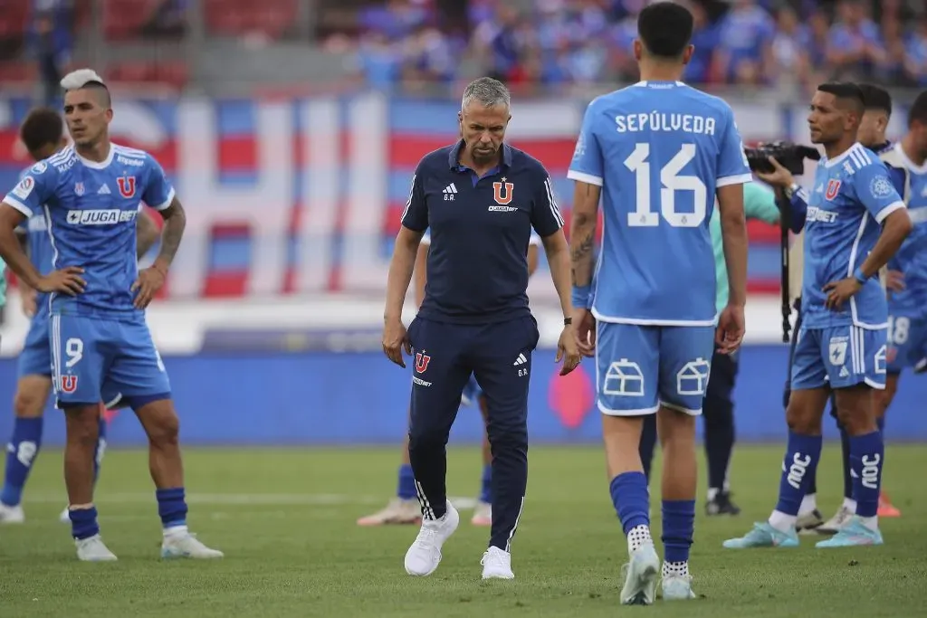 Gustavo Álvares defendió a sus jugadores y pone fin a la polémica. Foto: Pepe Alvujar/Photosport