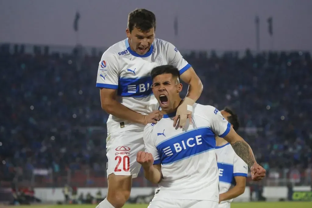 Aravena y Tapia son los jugadores que De Tezanos pide en la ofensiva de la Roja