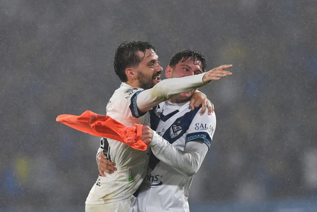 Bouzat celebra uno de sus dos goles ante Boca Juniors en la semifinal de la Copa Argentina. (Hernan Cortez/Getty Images).