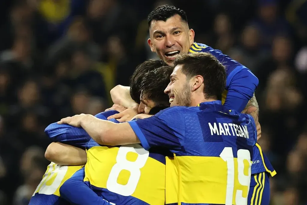 Gary Medel lo pasa mal en Boca Juniors tras la llegada de Gago