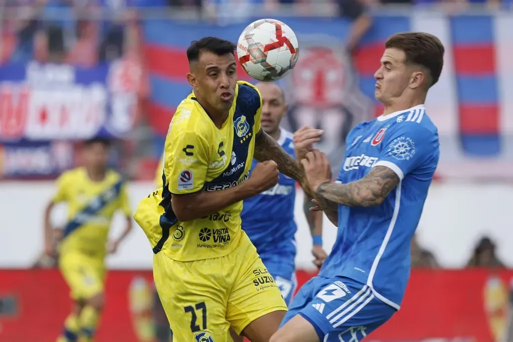 Rodrigo Contreras dejó Everton y evalúa su futuro en U de Chile. Foto: Pepe Alvujar/Photosport