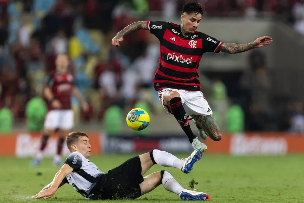 Erick Pulgar fue mejor evaluado que Isla y Vidal como refuerzos de Flamengo.