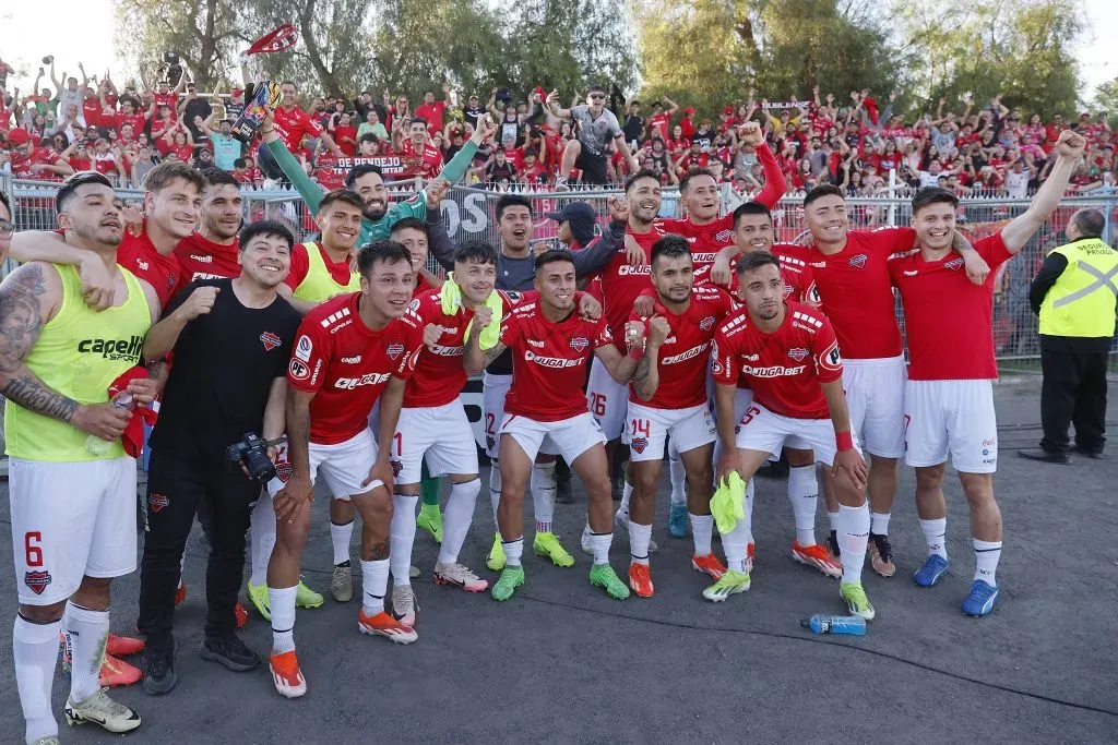 Chillanejos se clasificaron gracias a la Copa Chile /Photosport