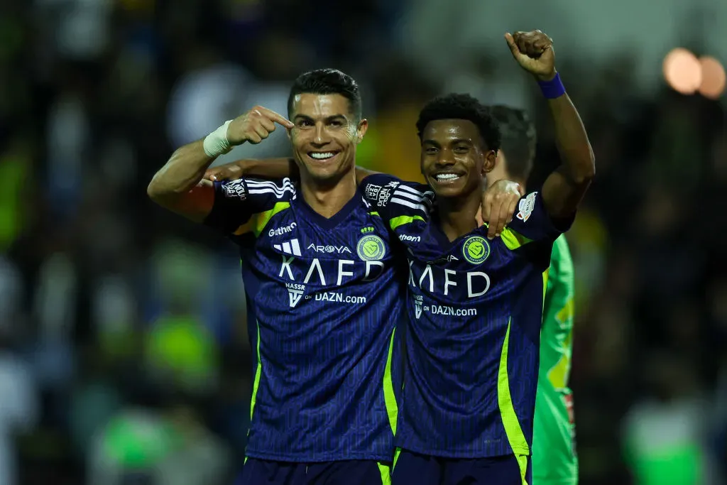 CR7 hizo dos goles con el Al Nassr en la victoria 3-1 con Al Khaleej (Getty Images)