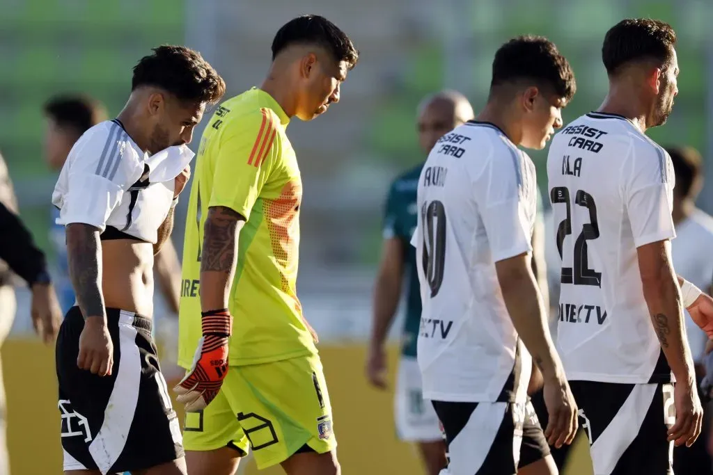 Colo Colo sufre con una tremenda lista de bajas para su próximo partido en Copa Chile. Foto: Photosport.