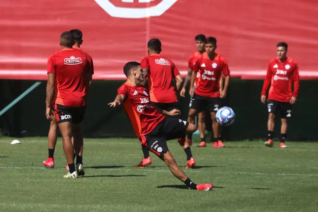 Lucas Cepeda espera explotar en la Roja esta temporada y dar un salto de calidad