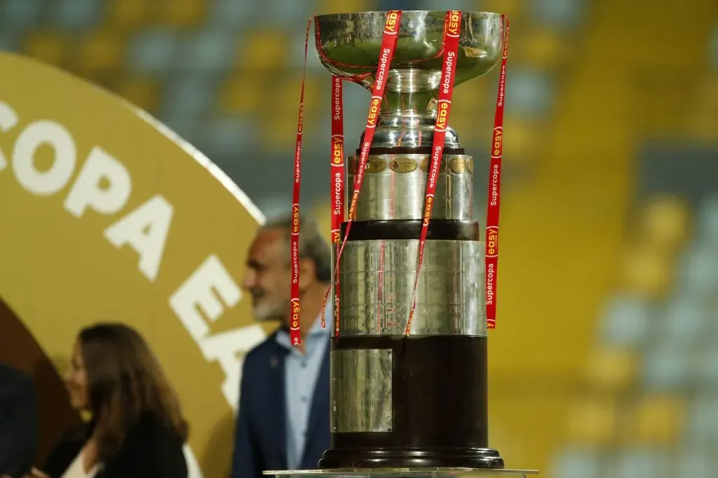 Pablo Milad no se rinde con la Supercopa a partido único. Foto: Photosport.