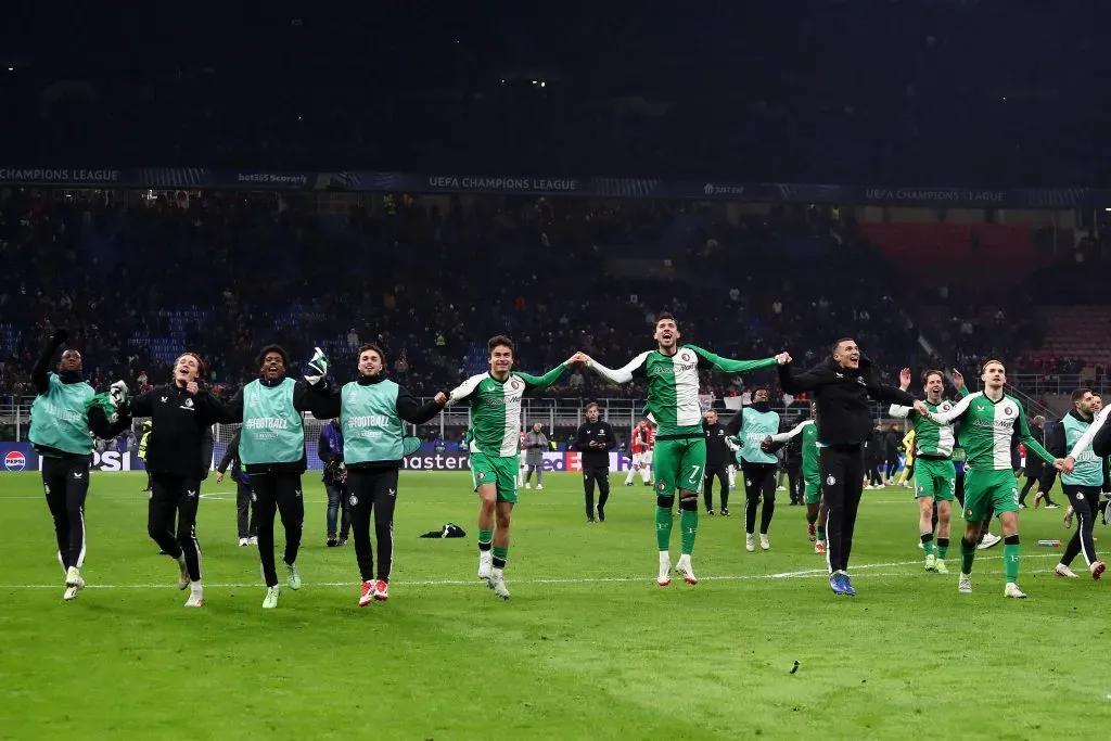 Feyenoord mandó para la casa al Milan y dio la gran sorpresa en la Champions League. Foto: Getty Images.