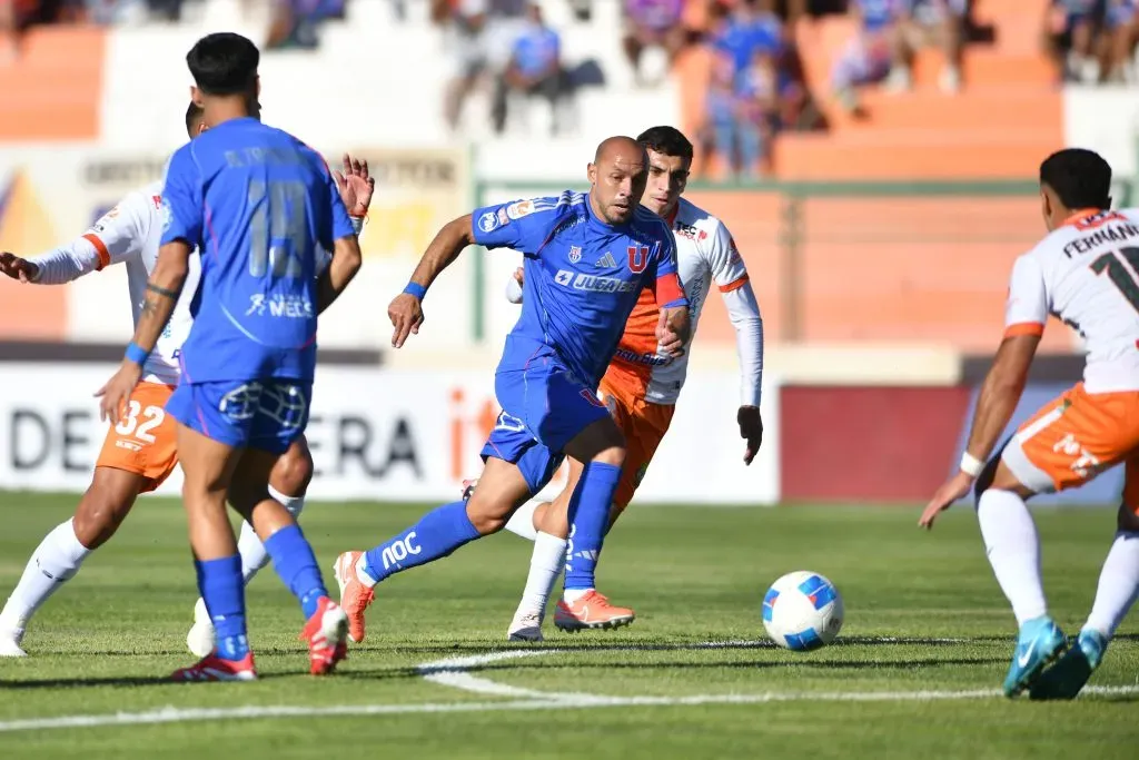 La U perdió el encuentro ante Cobresal en El Salvador. Foto: Alejandro Pizarro/Photosport