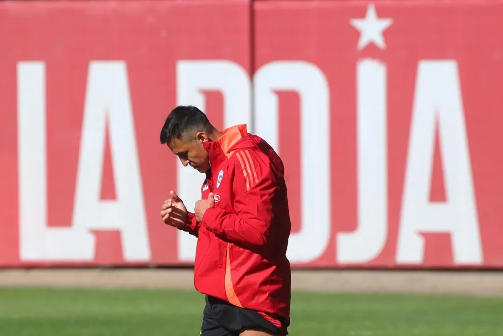 Sánchez no juega ante Paraguay. Imagen: Photosport