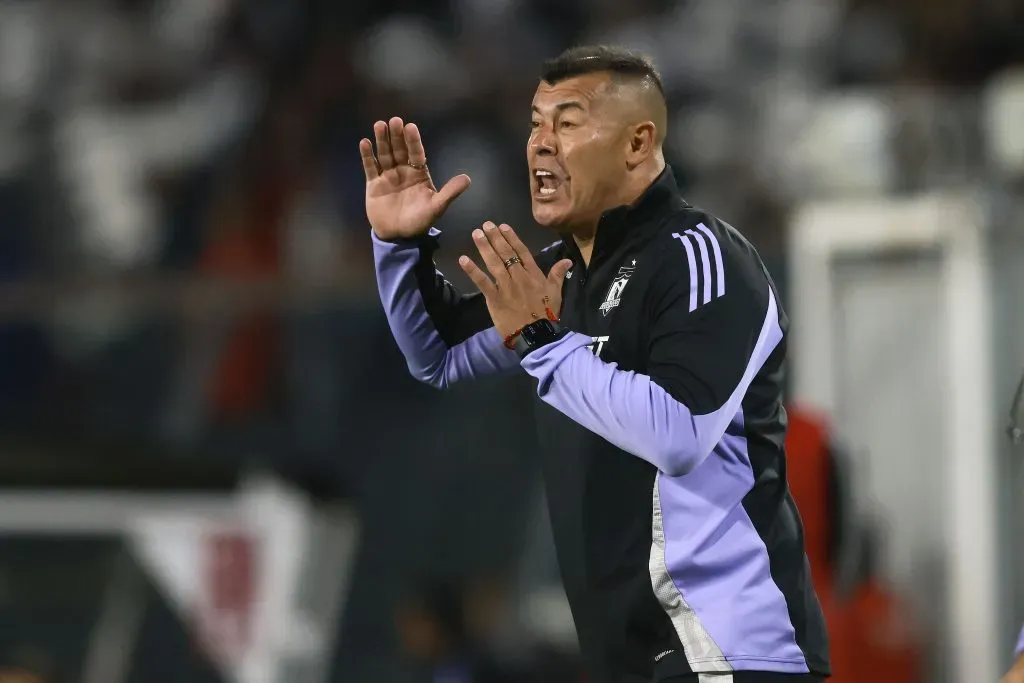 Almirón pasó rabias en el Monumental en la noche de Copa Chile