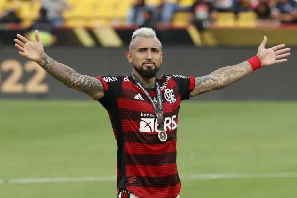 Una camiseta de Vidal provocó una pelea entre Guarello y Pelotazo