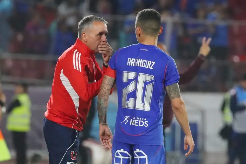 Gustavo Álvarez repetirá por cuarta vez la formación de U de Chile. Foto: Jonnathan Oyarzun/Photosport
