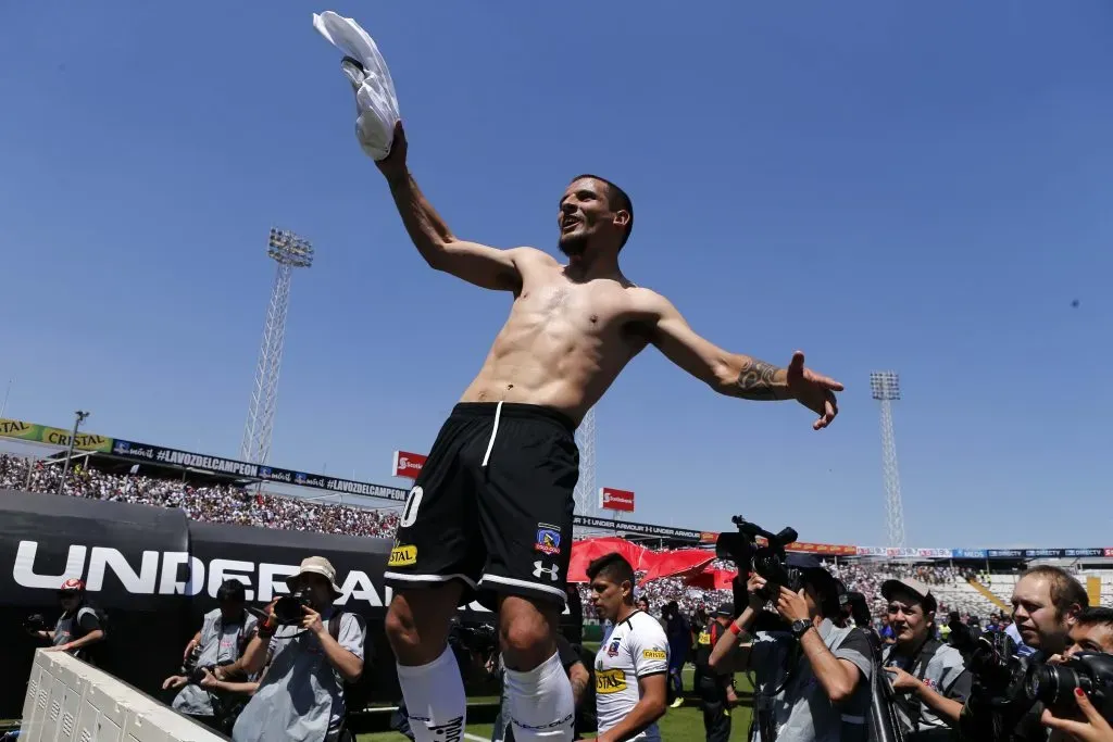 Emiliano Vecchio celebrando el triunfo en el Superclásico | Photosport