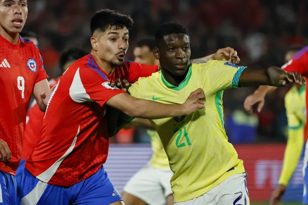 Chile ya enfrentó a Brasil por Eliminatorias en Santiago. Fue 2-1 para la Verdeamarela | Photosport
