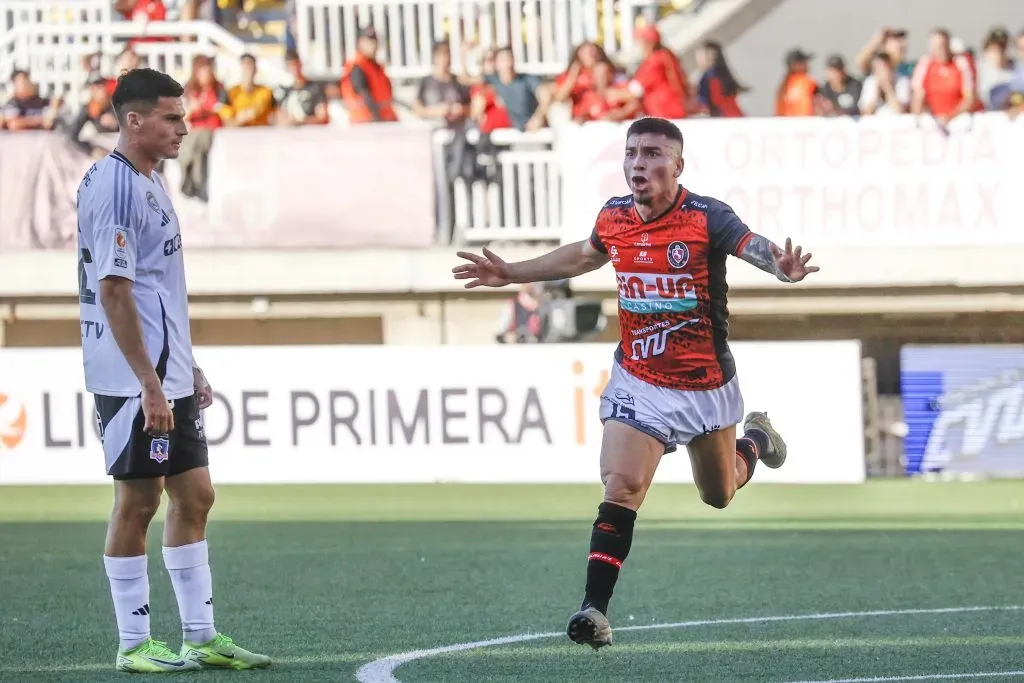 Daniel Castro le anotó a Colo Colo | Photosport
