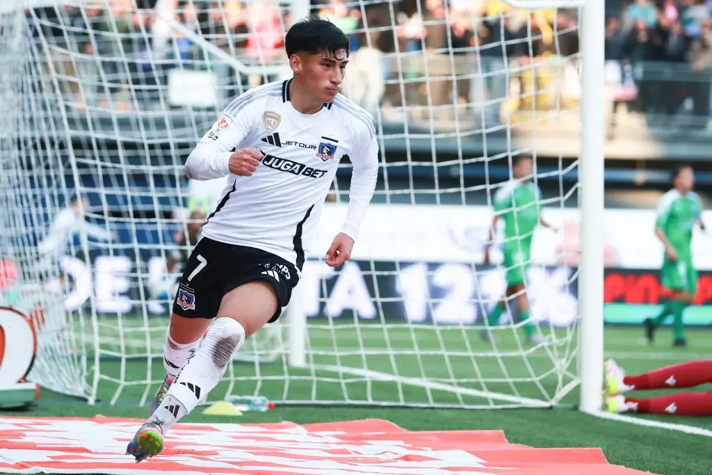 Marchant anotó su primer gol como jugador profesional a pesar de venir desde la banca frente a Audax Italiano. (Foto: Felipe Zanca/Photosport)