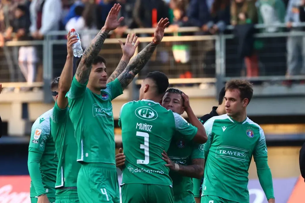 Audax Italiano cerró la primera rueda como líder y puede tener bajas importantes a las que reemplazar. Foto: Photosport.