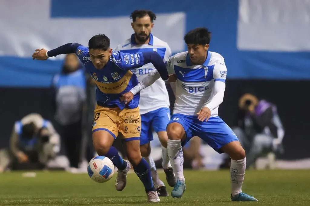 2 goles y 2 asistencias cosecha Joan Cruz en su paso por Everton. (Foto: Felipe Zanca/Photosport)