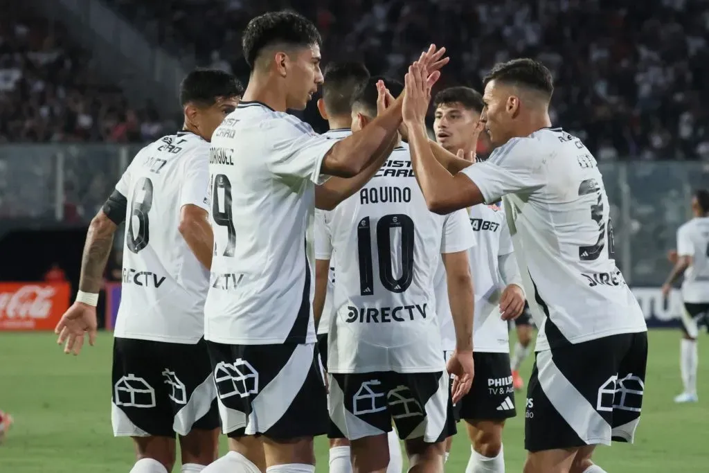 Salomón Rodríguez recibe un importante monto mensualmente. (Foto: Dragomir Yankovic/Photosport)