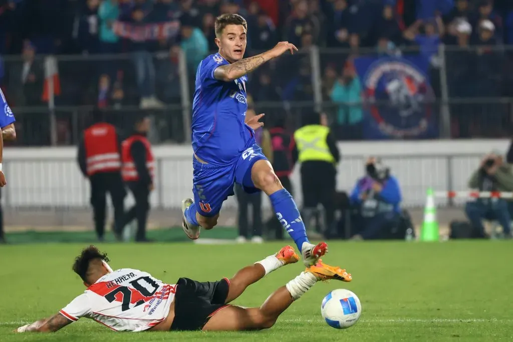 Franco Calderón regresará en el Superclásico con U de Chile. Foto: Jonnathan Oyarzun/Photosport
