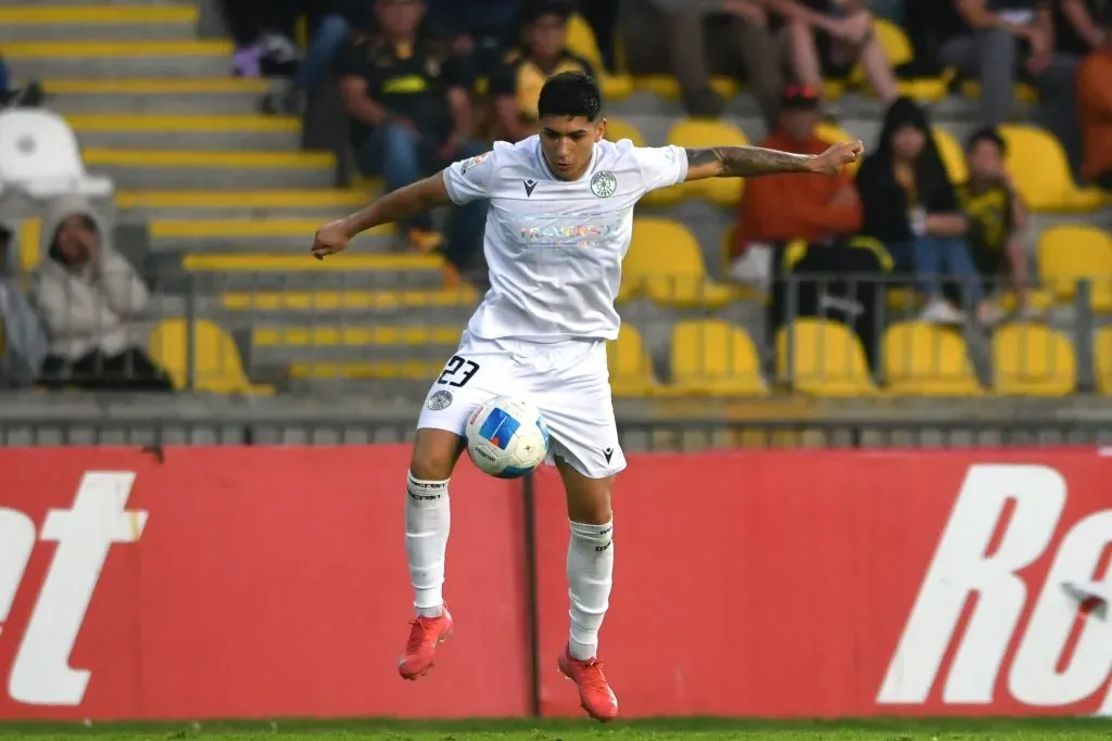 Esteban Matus llega a la U | Photosport