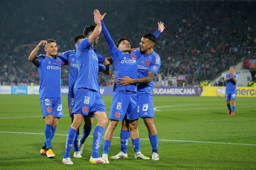 Los azules superaron por 5-0 a Guaraní en el partido de ida – Photosport.