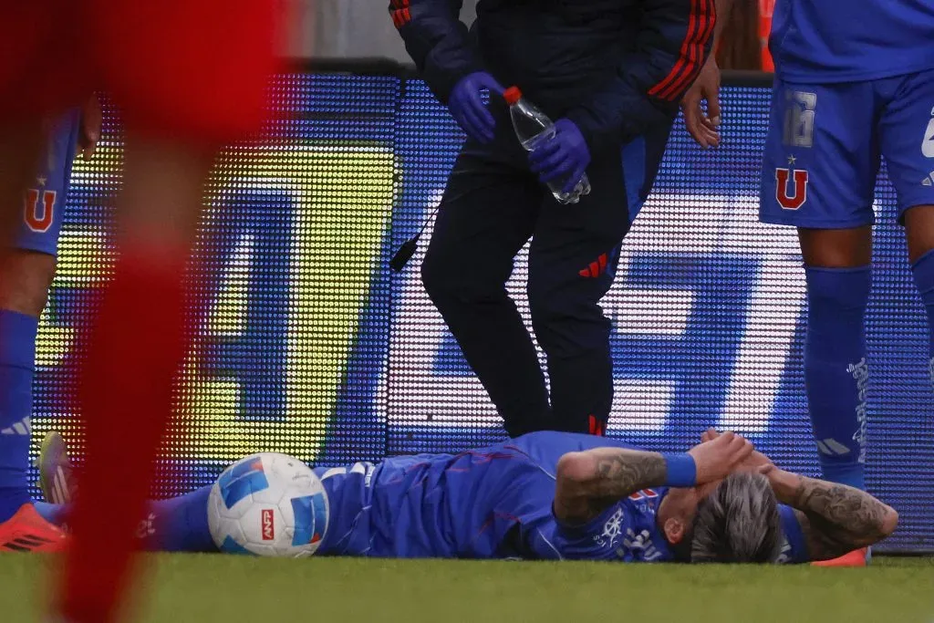 Maxi Guerrero fue lesionado en el duelo ante La Calera. Foto: Andres Pina/Photosport