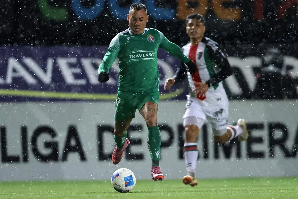 Eduardo Vargas ya lleva dos partidos en Audax Italiano. Foto: Javier Torres/Photosport